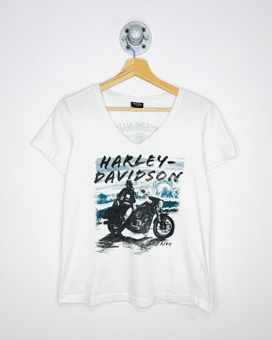 Y2K Style Women’s Harley Davidson Gasoline Alley White V-Neck Tee Shirt