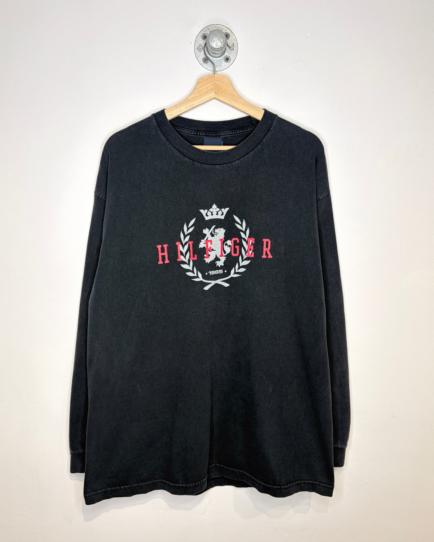 2000’s Tommy Hilfiger Crest Black Long Sleeve Shirt