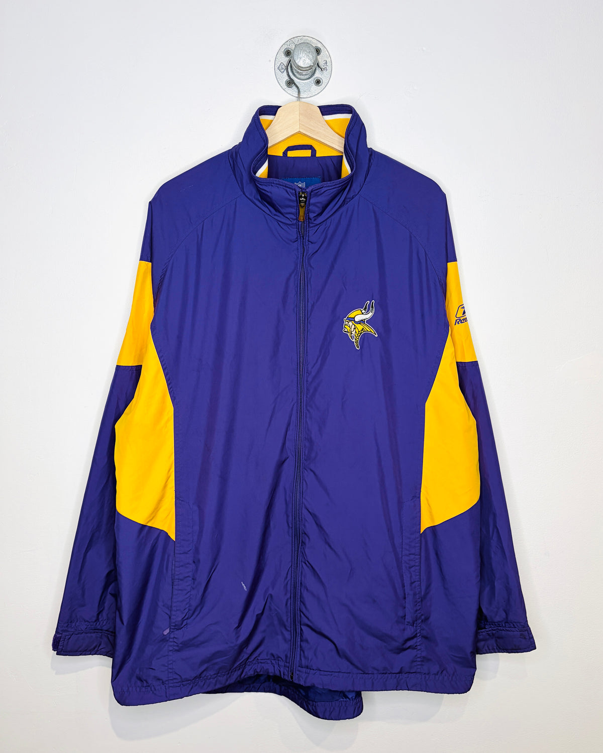 2000s NFL Minnesota Vikings Purple Windbreaker Jacket