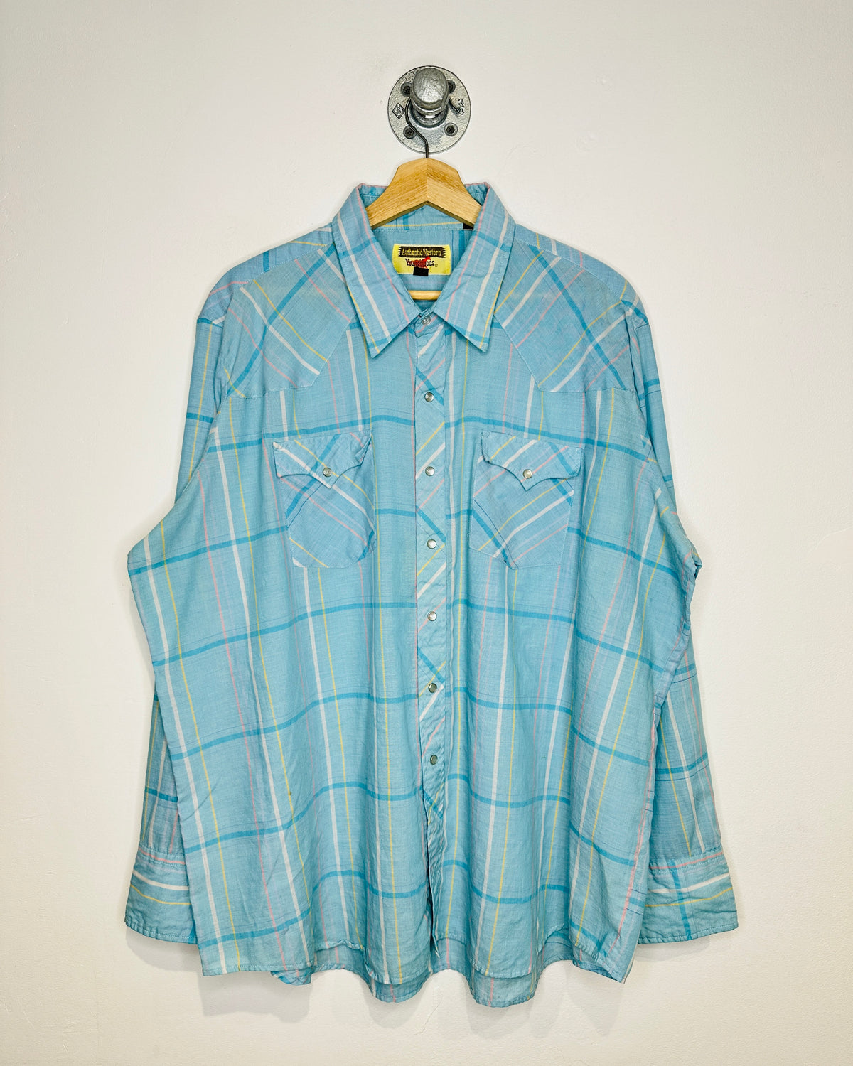 Vintage 1980s YoungBloods Light Blue Pearl Snap Two pocket Western Shirt