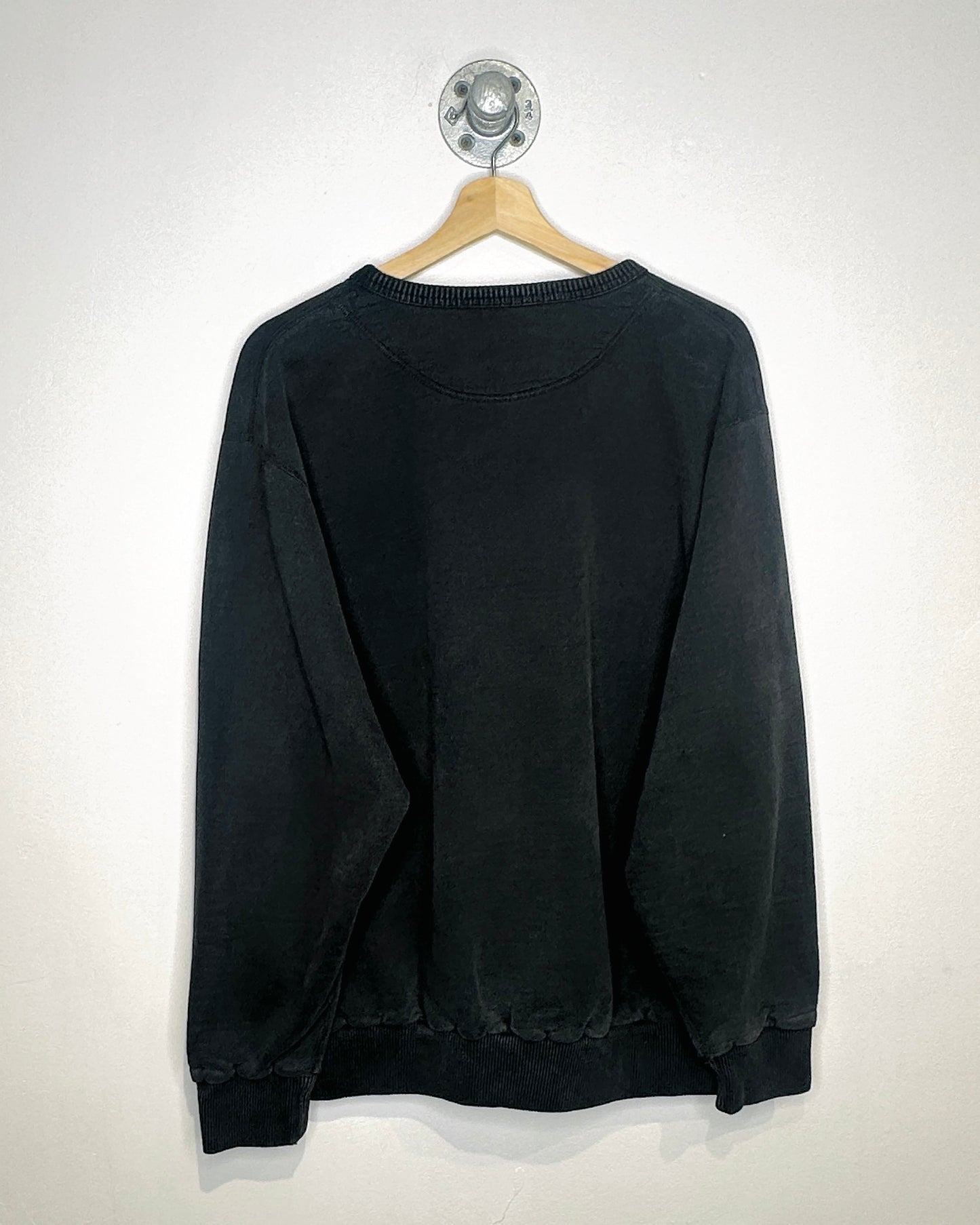 2000s Wind River Black Crewneck Sweatshirt