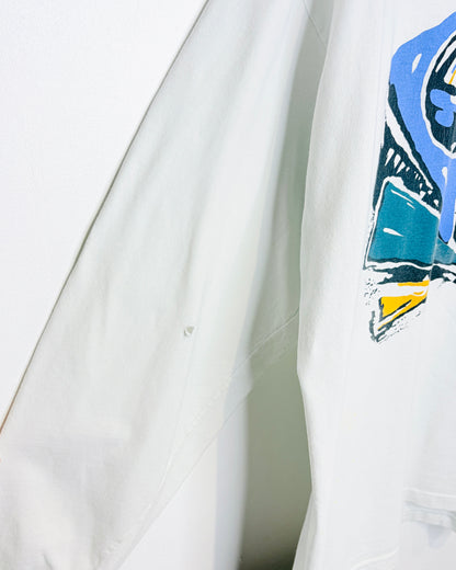 Vintage 90s ASICS Volleyball White Longsleeve Shirt