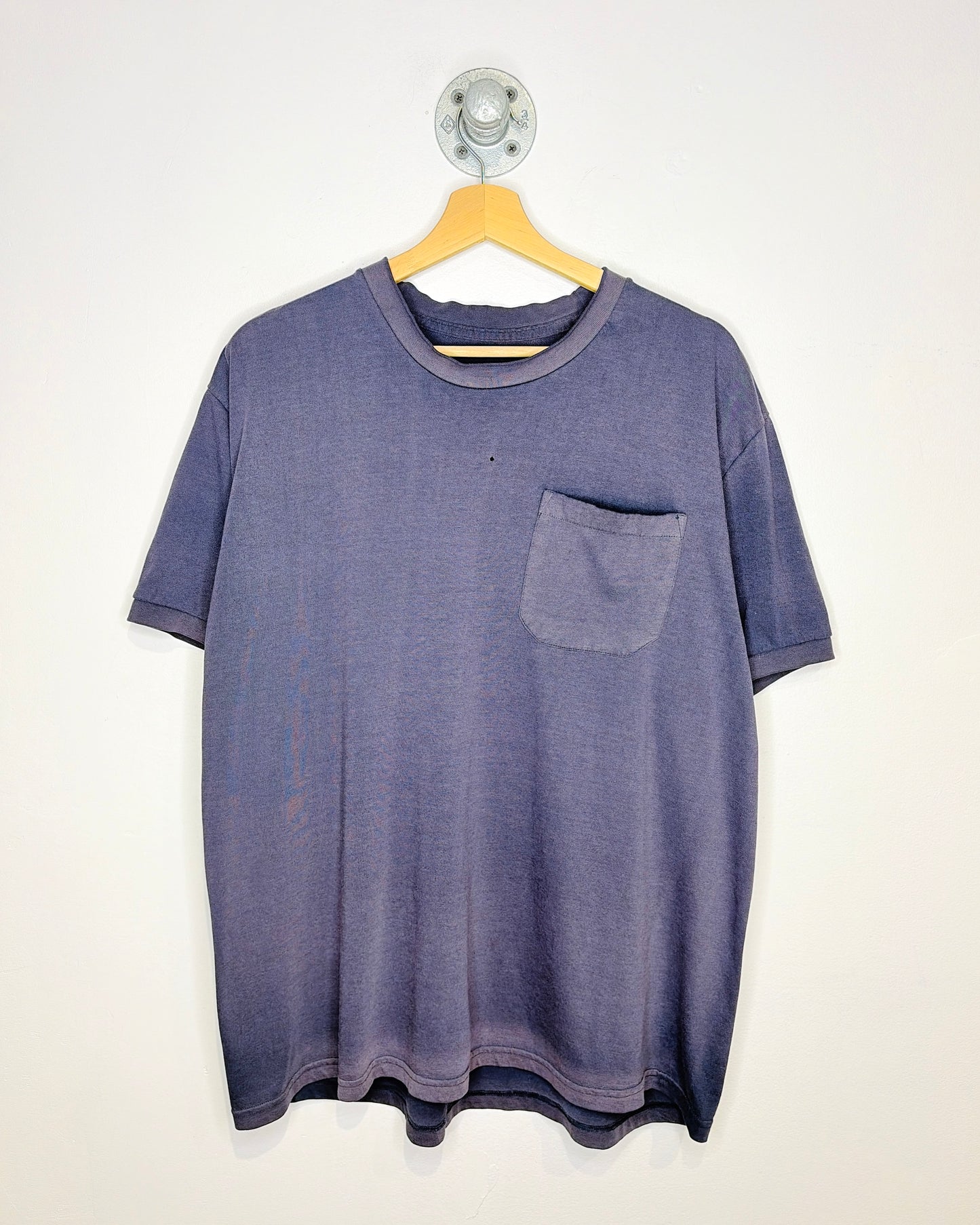 Vintage 90s Sun Faded Navy Blue Pocket Tee Shirt