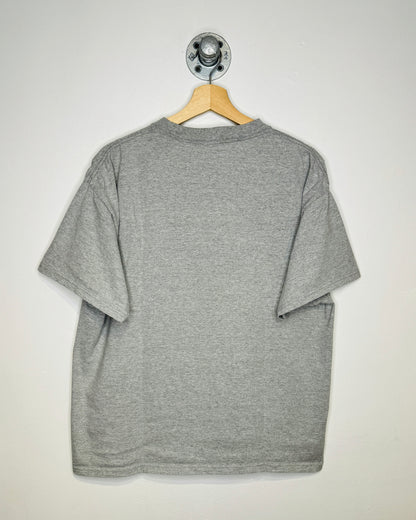 Vintage 90s Snoopy & Peanuts Christmas Grey Tee Shirt