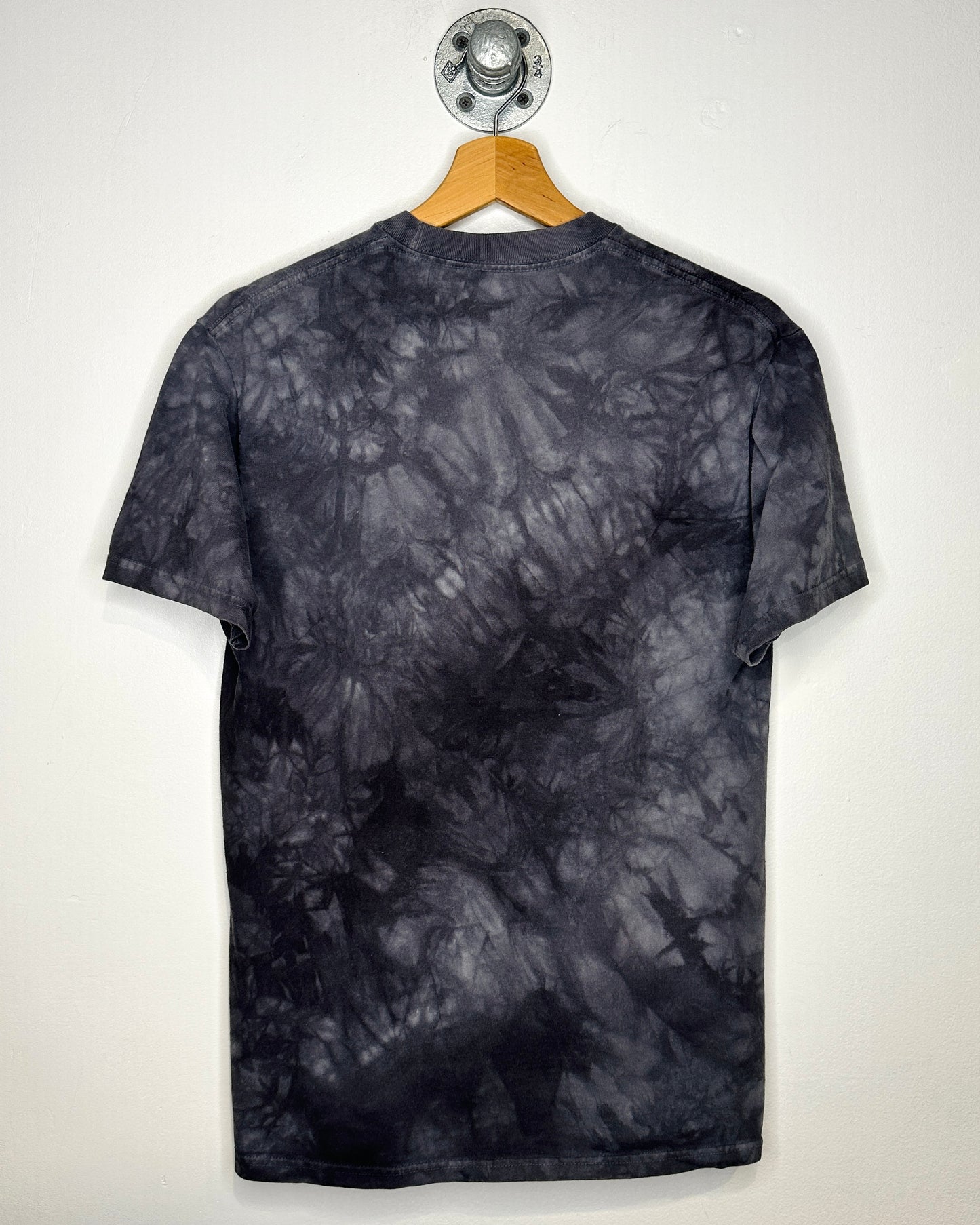 2000s Howling Wolves Tie Dye Grey Tee Shirt