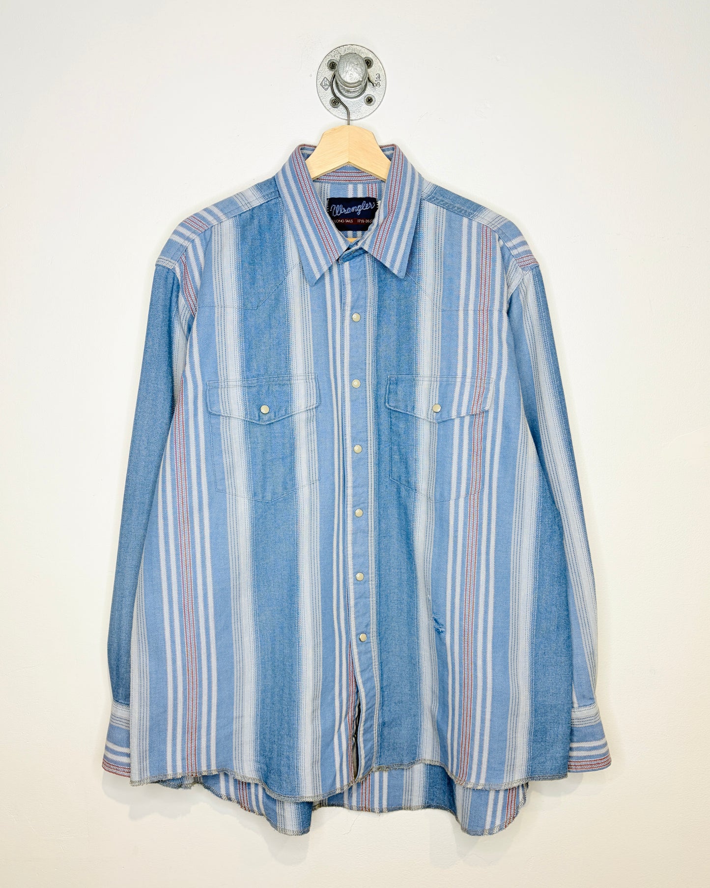 Vintage 80s/90s Wrangler Blue Striped Pearl Snap Button Up Shirt