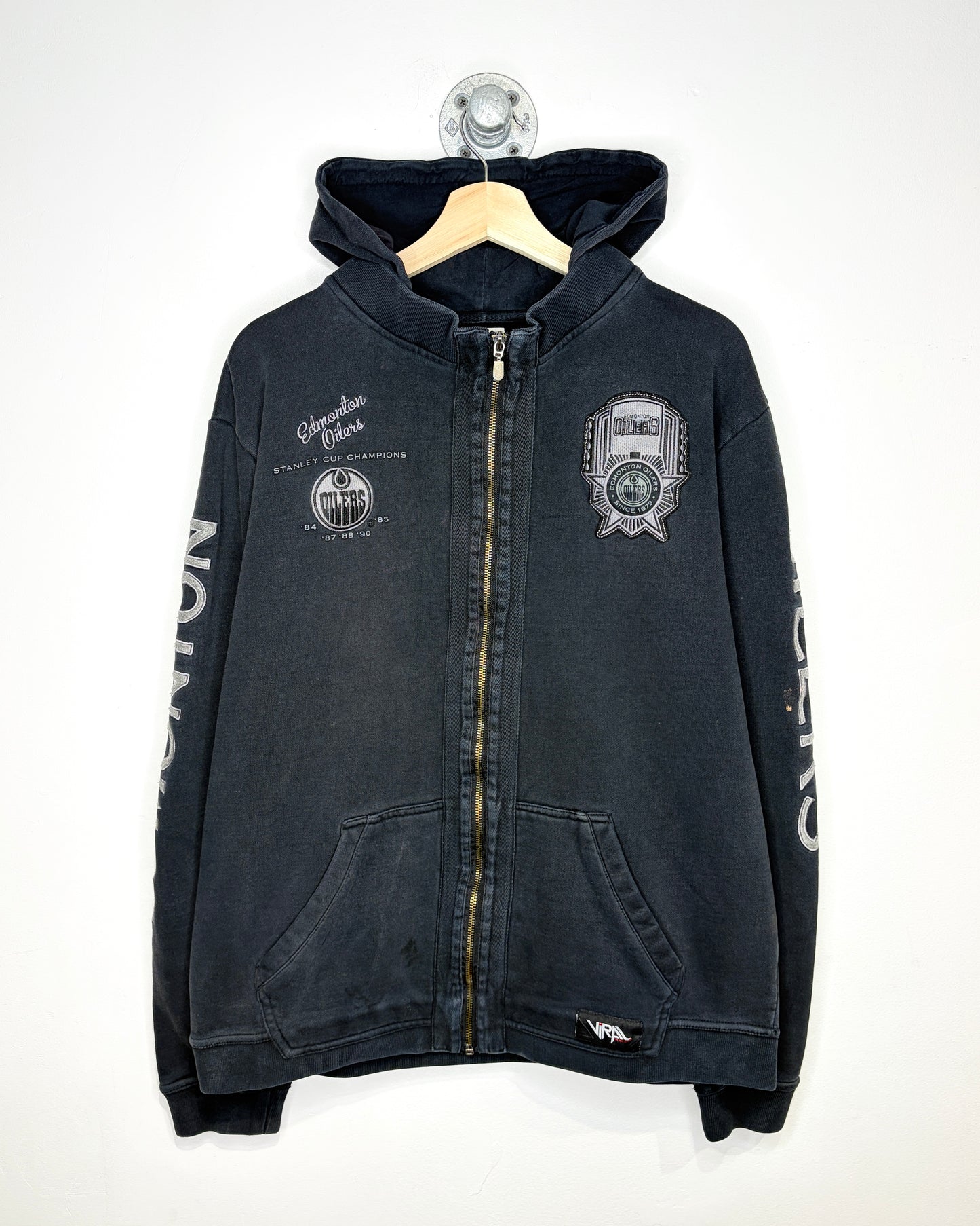 2000s Edmonton Oilers Stanley Cup Champs Faded Black Zip Up Hoodie