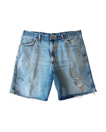 2000s Wrangler Hero Originals Distressed Denim Shorts