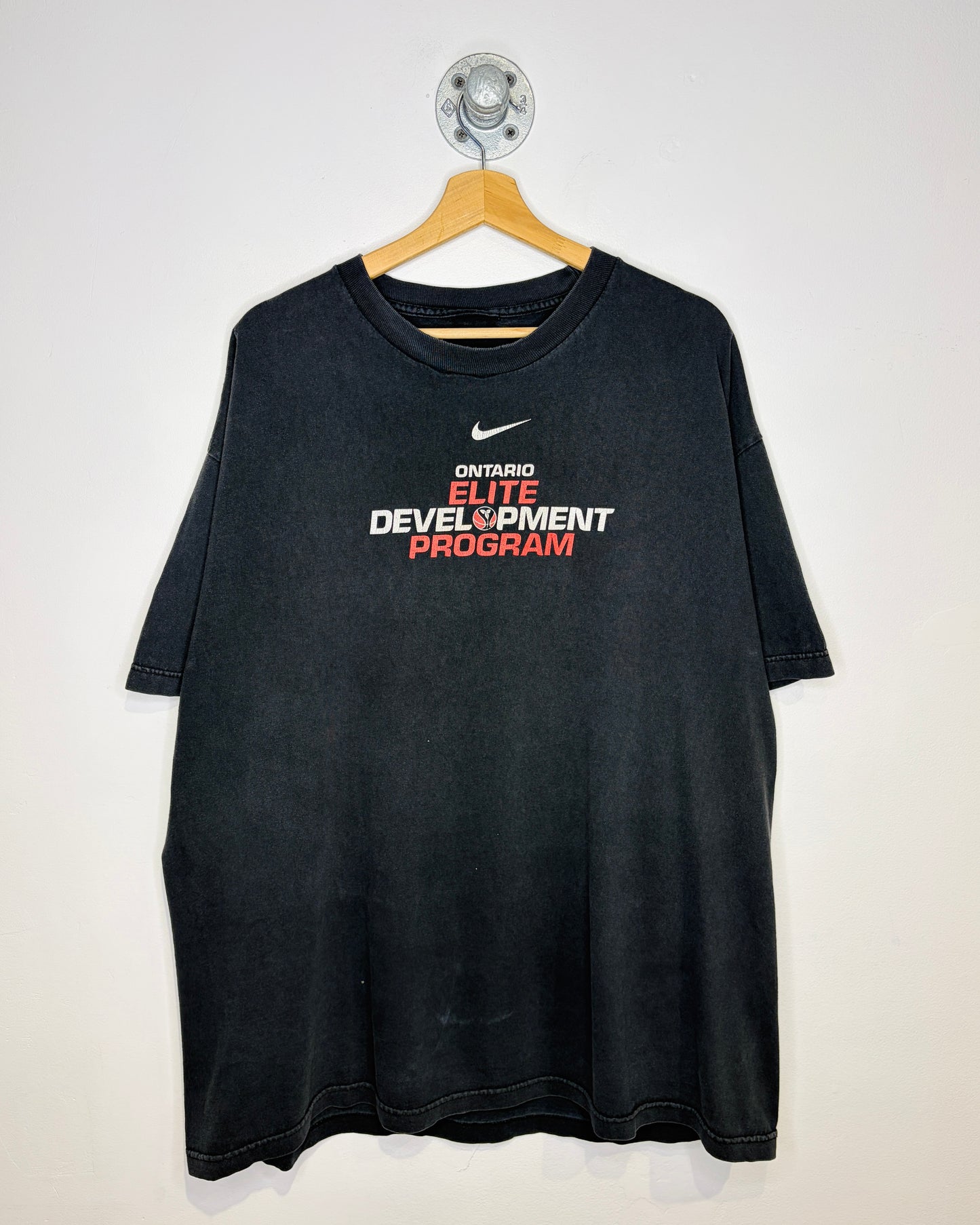 2000s Nike Ontario Basketball Faded Black Tee Shirt