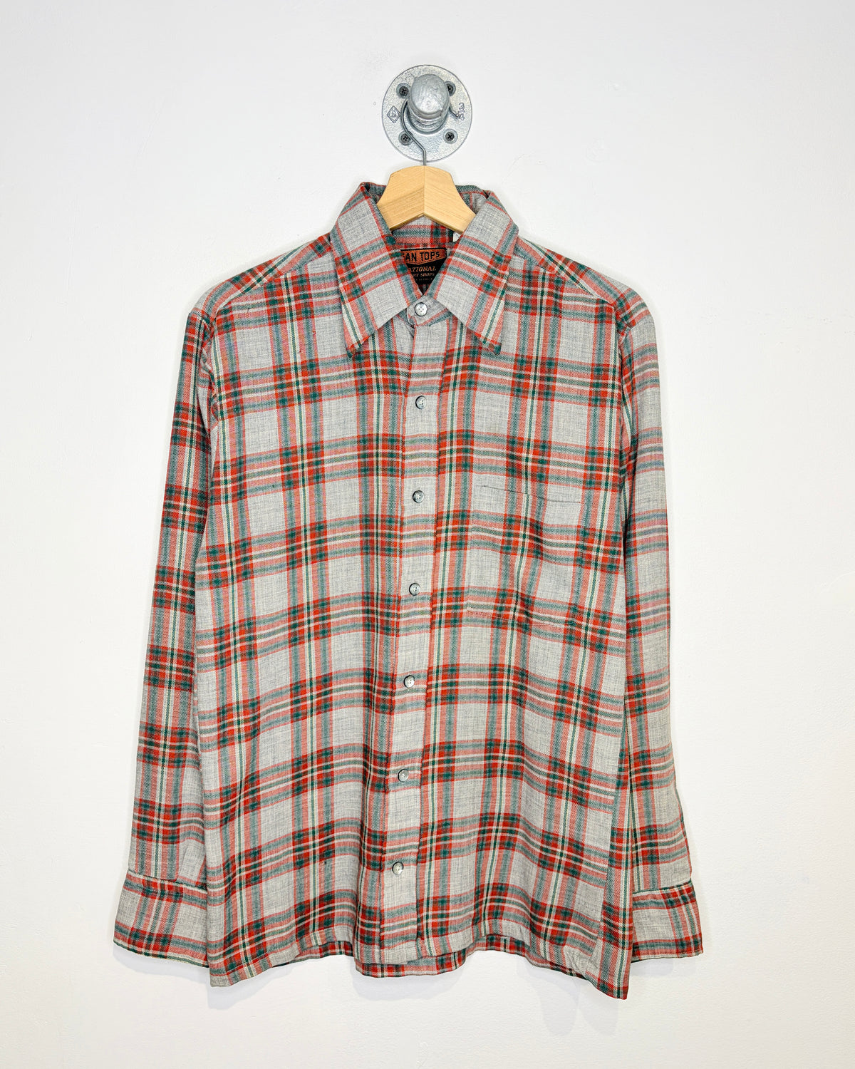 Vintage 70s/80s “National Shirt Shops” Grey & Red Plaid Button Up Shirt
