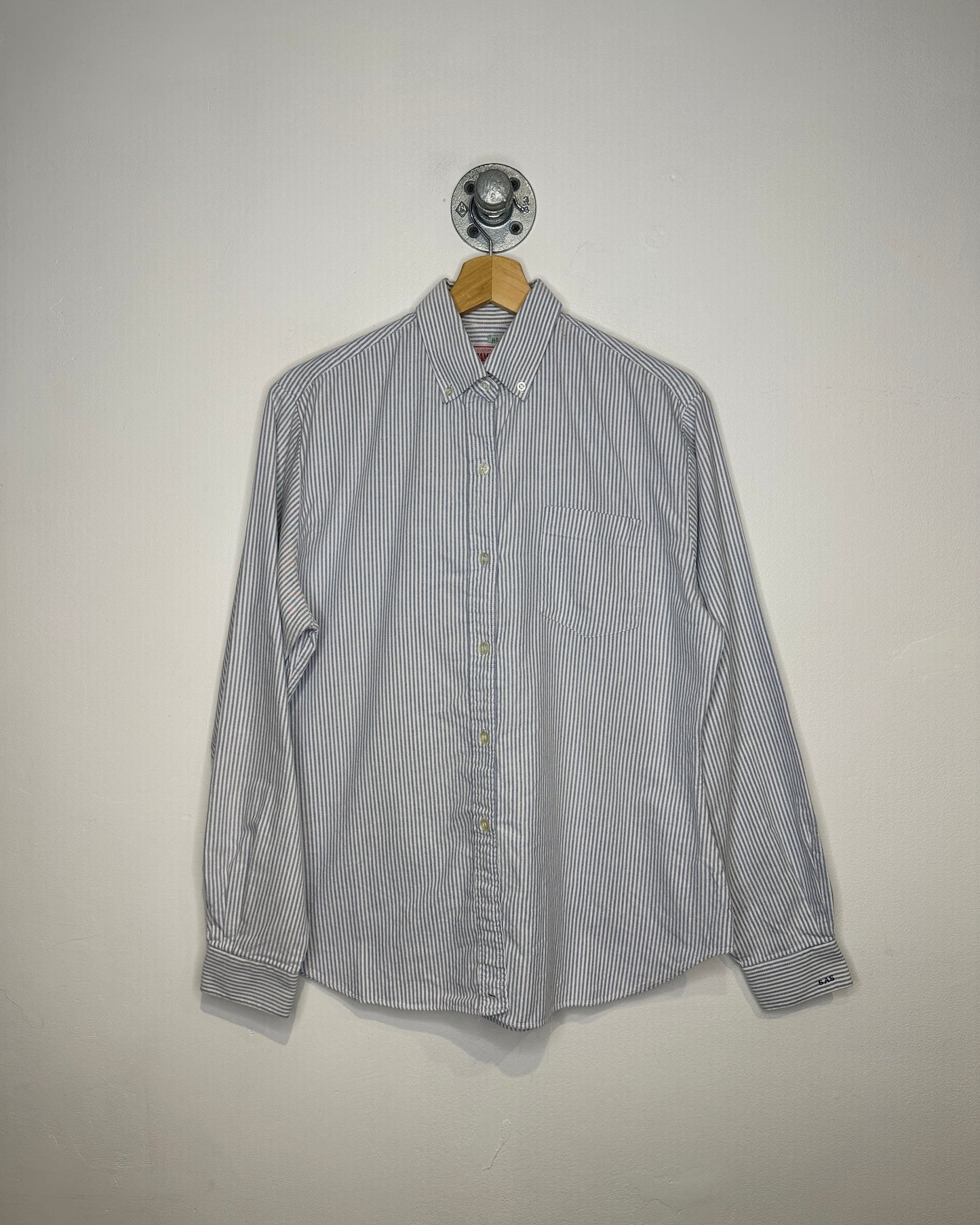 Vintage 1980s Hamilton Light Blue Striped One Pocket Button Down Long Sleeve Shirt