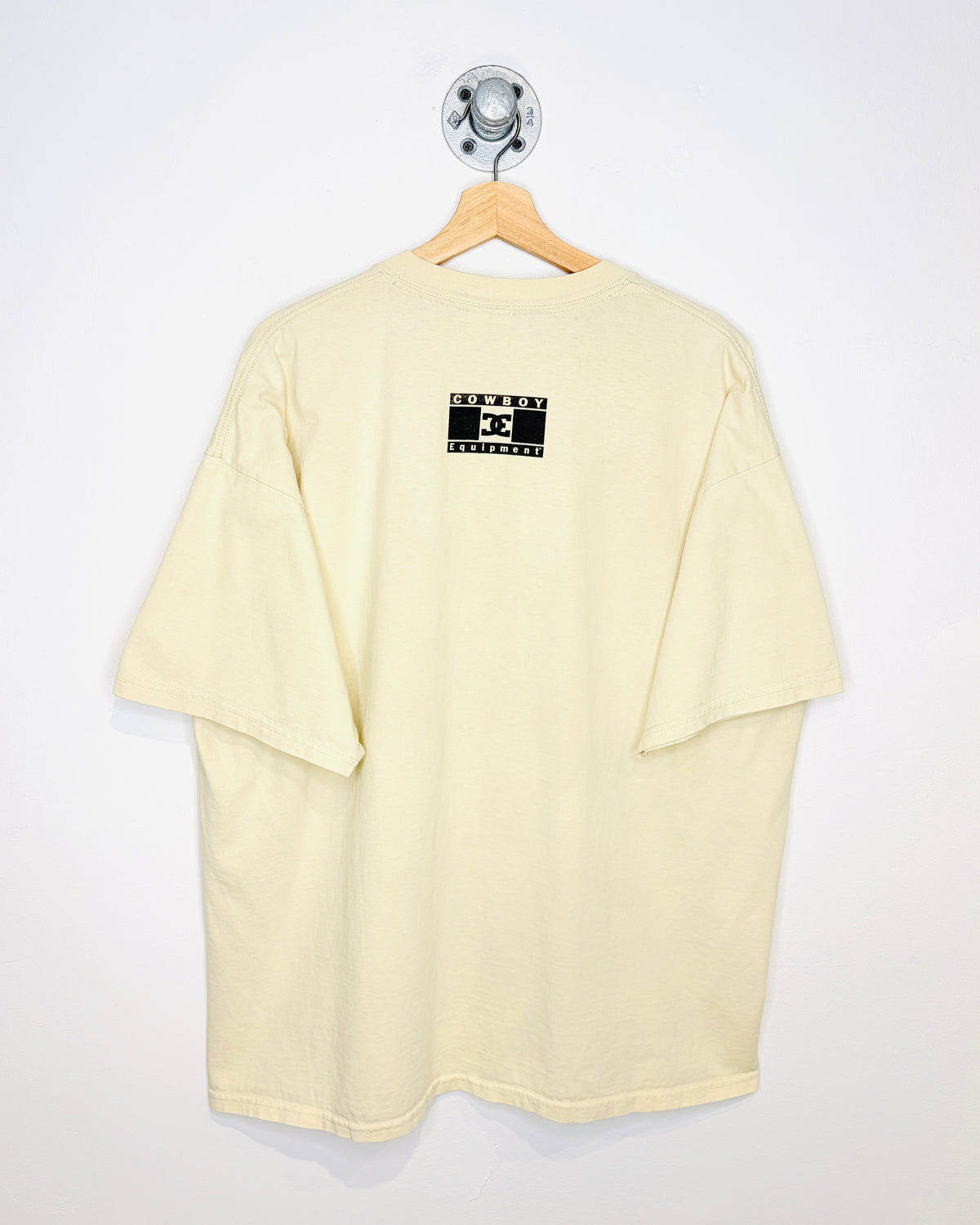 Vintage Early 2000s It’s A Country Thang…Just Live It! Cream Tee Shirt