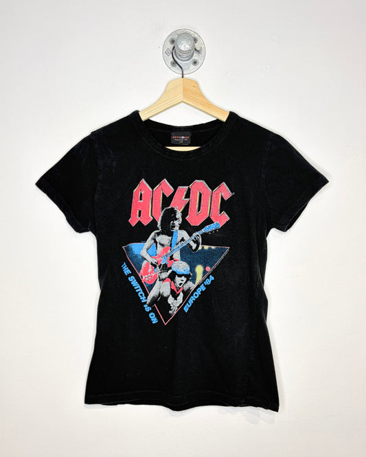2008 Women’s AC/DC The Switch Is On Black Tee Shirt