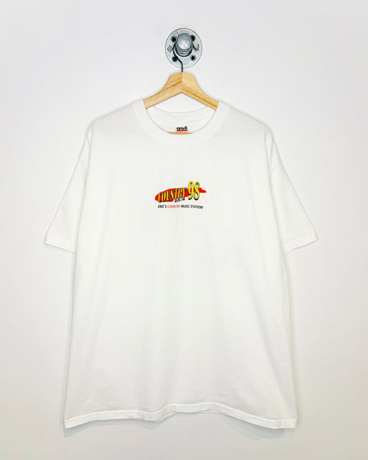 Vintage Ernie’s Country Music Station 98 White Tee Shirt