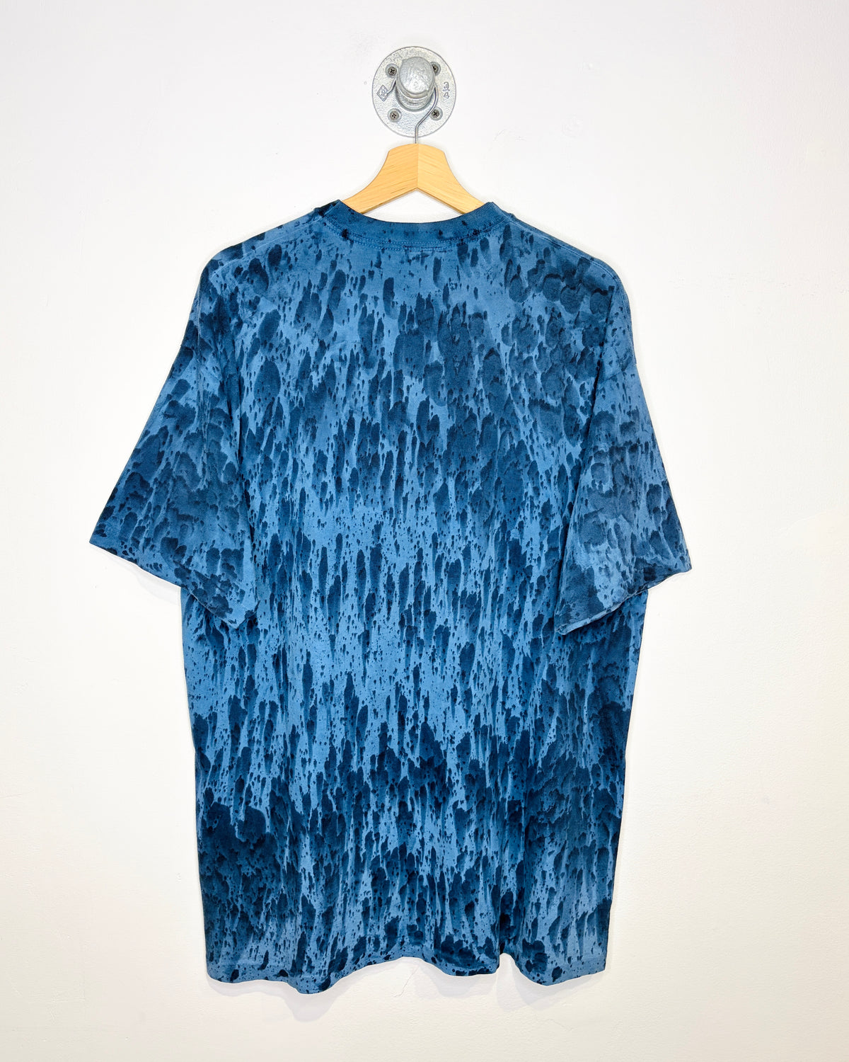 Vintage 1990s Sailing Marble Blue Graphic Print Tee Shirt