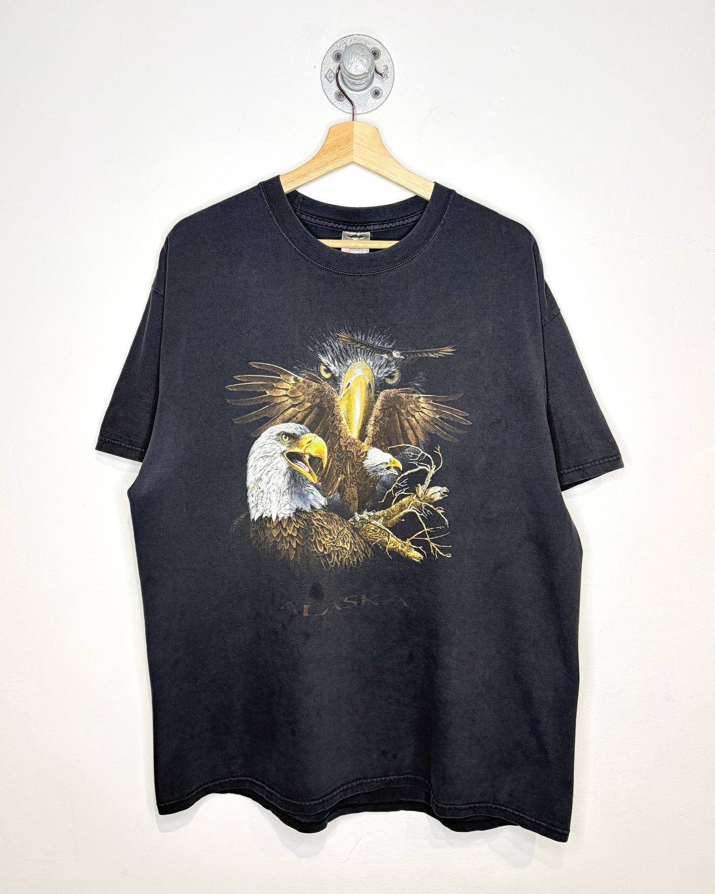 2000s Alaska Eagle Faded Black Tee Shirt