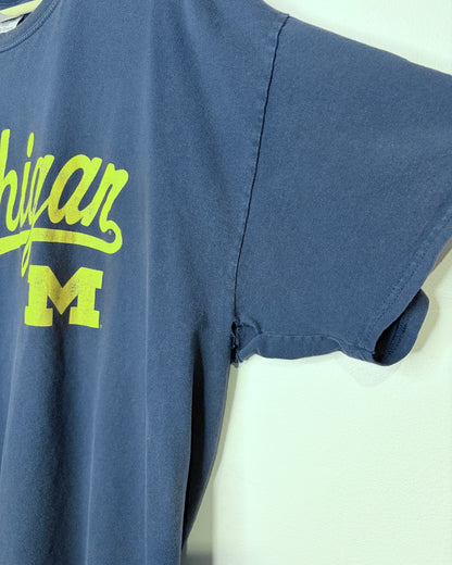 2000s Michigan Script Faded Navy Blue Varsity Shirt