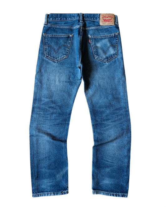 2000s Levi’s 505 Straight Fit Heavily Faded Dark Wash Jeans