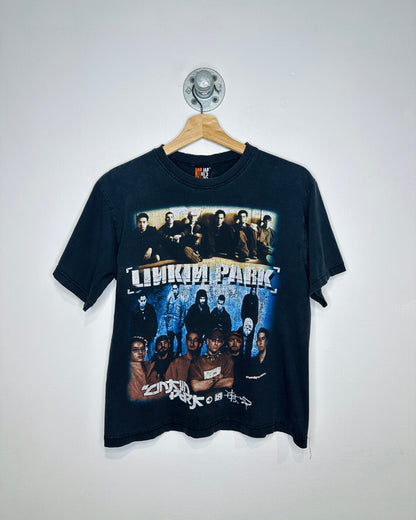 Vintage 2000s Linkin Park Faded And Thrashed Black Graphic Tee Shirt
