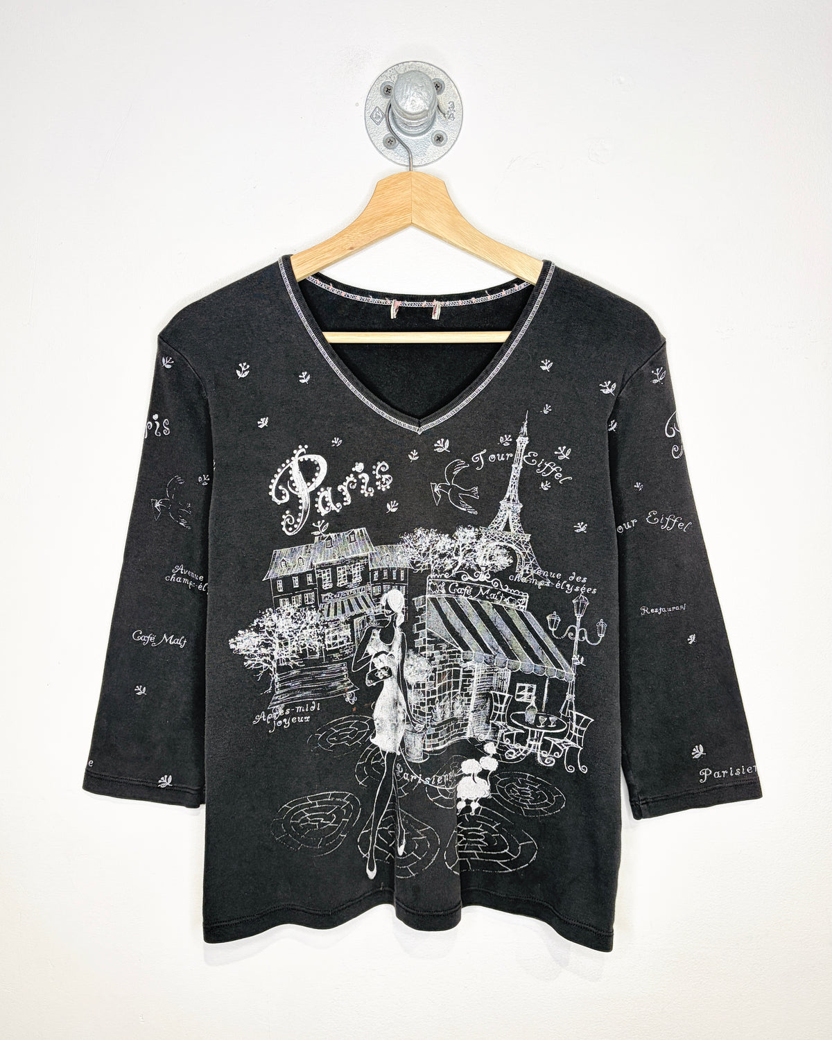 Y2K Women’s Paris France Black Contrast Stitch V-Neck Shirt