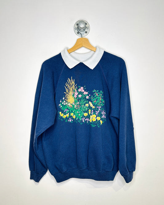 Vintage 1990s Women’s Navy Floral Collared Sweatshirt