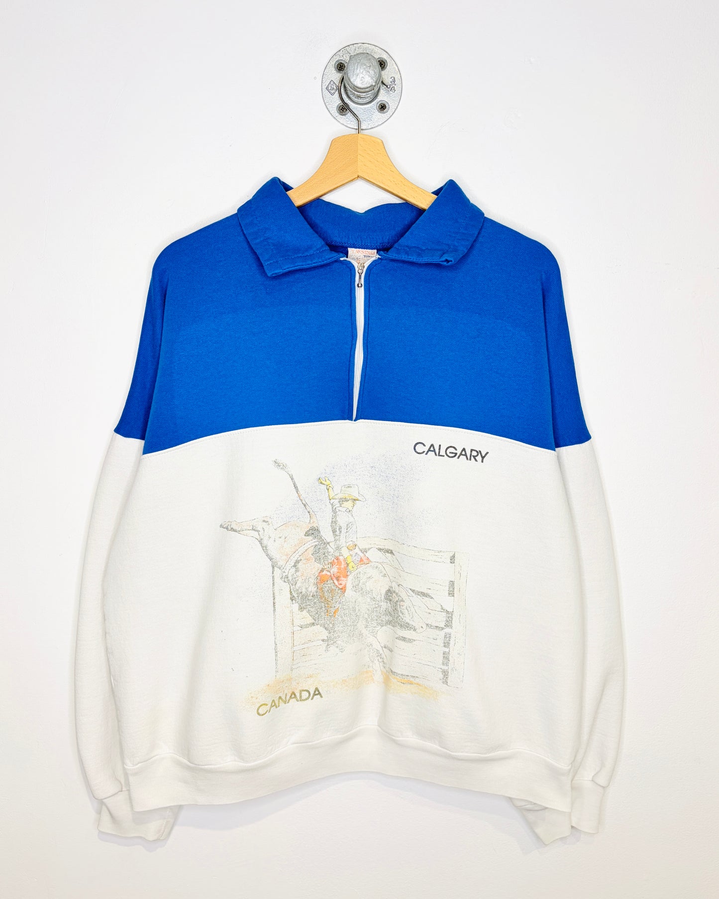 Vintage 1980s Calgary Canada Rodeo Two Tone Quarter Zip Sweatshirt