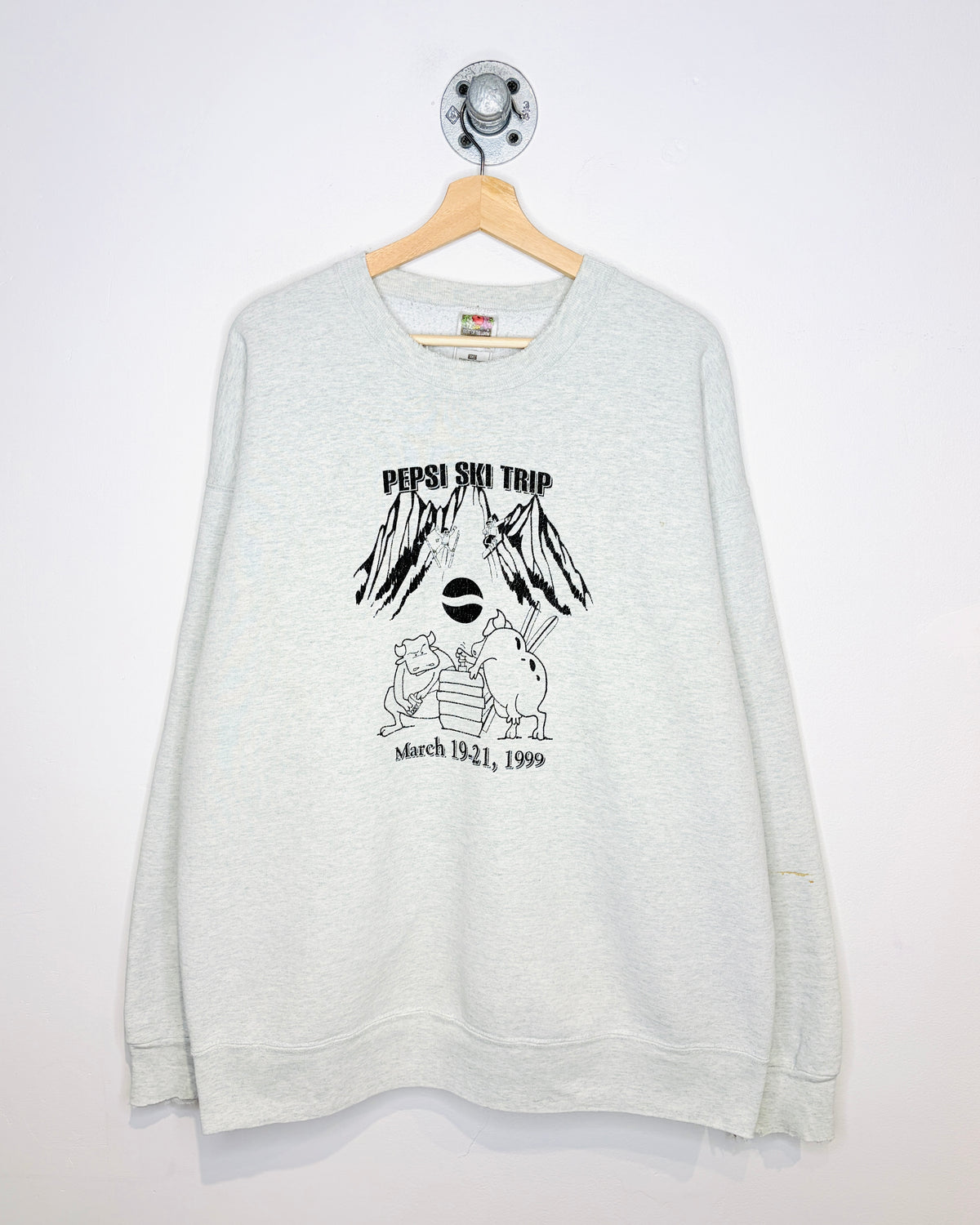 Vintage 1999 Pepsi Ski Trip Distressed Ash Grey Heavyweight Crewneck Sweatshirt