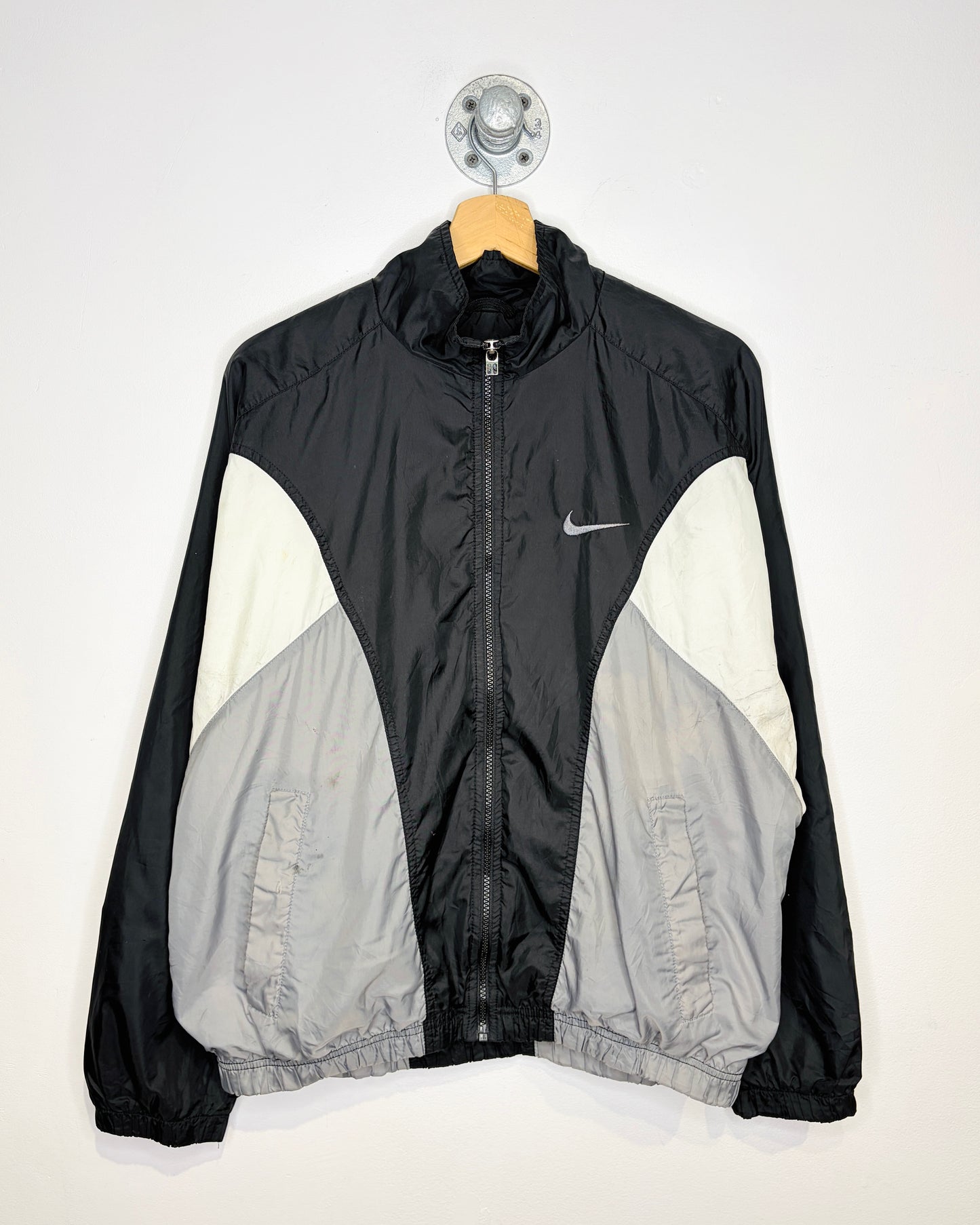 Vintage 90s Nike Swoosh Black, White & Silver Winbreaker