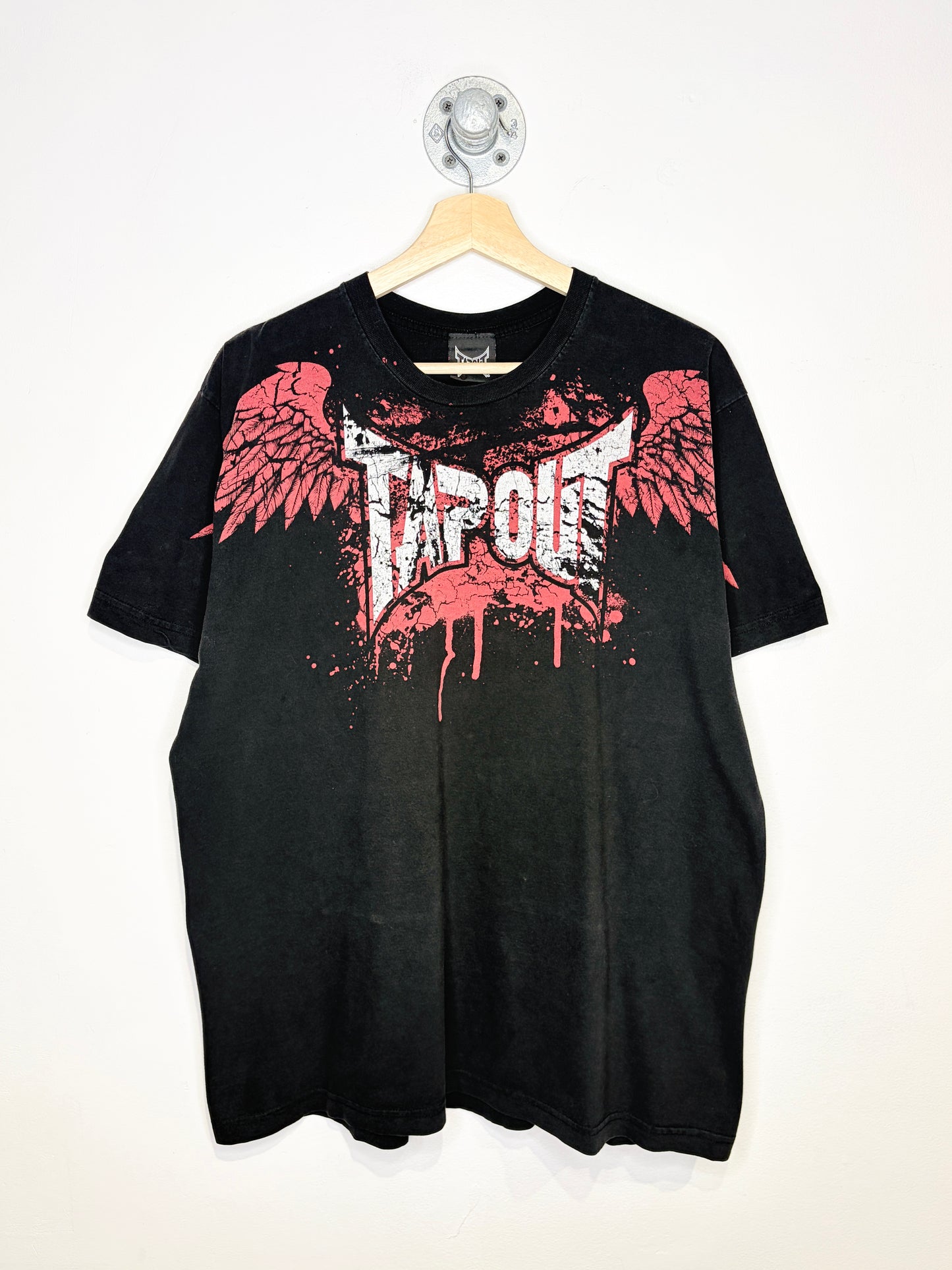 Vintage Y2K Tapout Black Tee Shirt