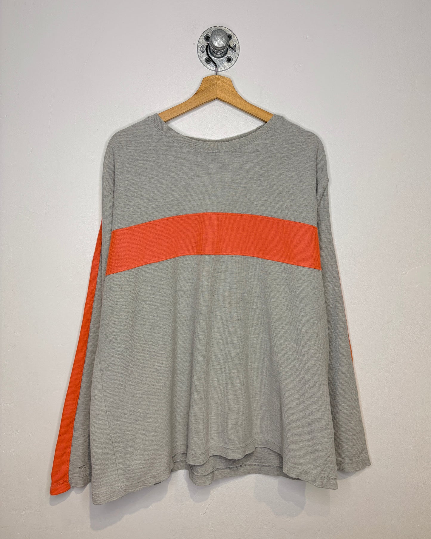 Vintage Old Navy TwoTone Distressed Grey Longsleeve Shirt