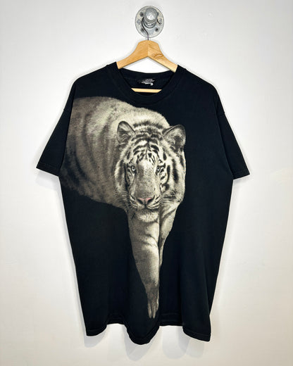 Vintage 90s Tiger Wrap Around Graphic Black Tee Shirt