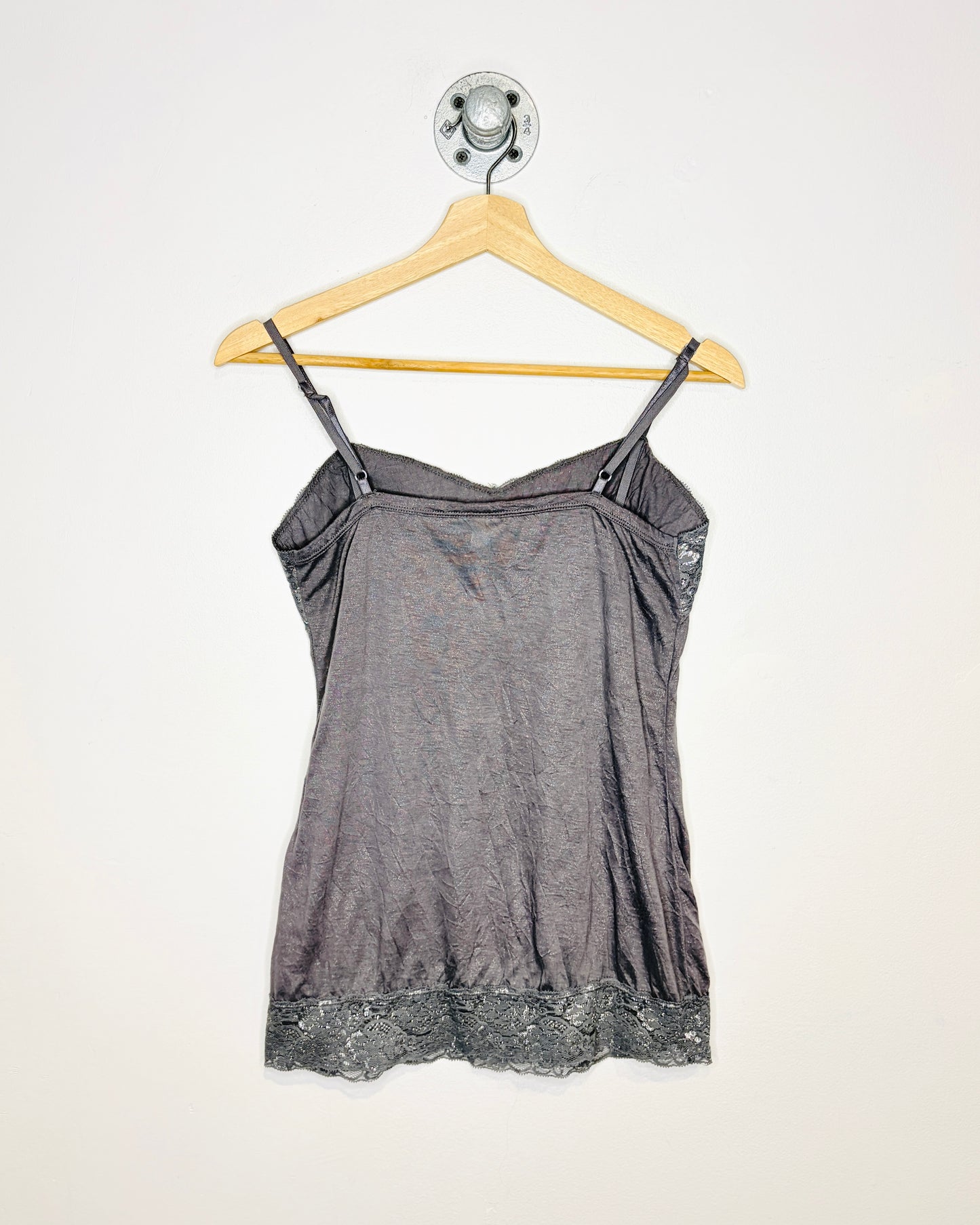 2000s Women’s Vanity Grey Lace Tank Top