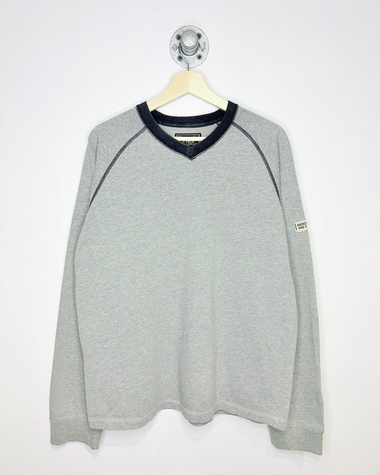 2000s Abercrombie & Fitch Grey V-Neck Longsleeve Shirt