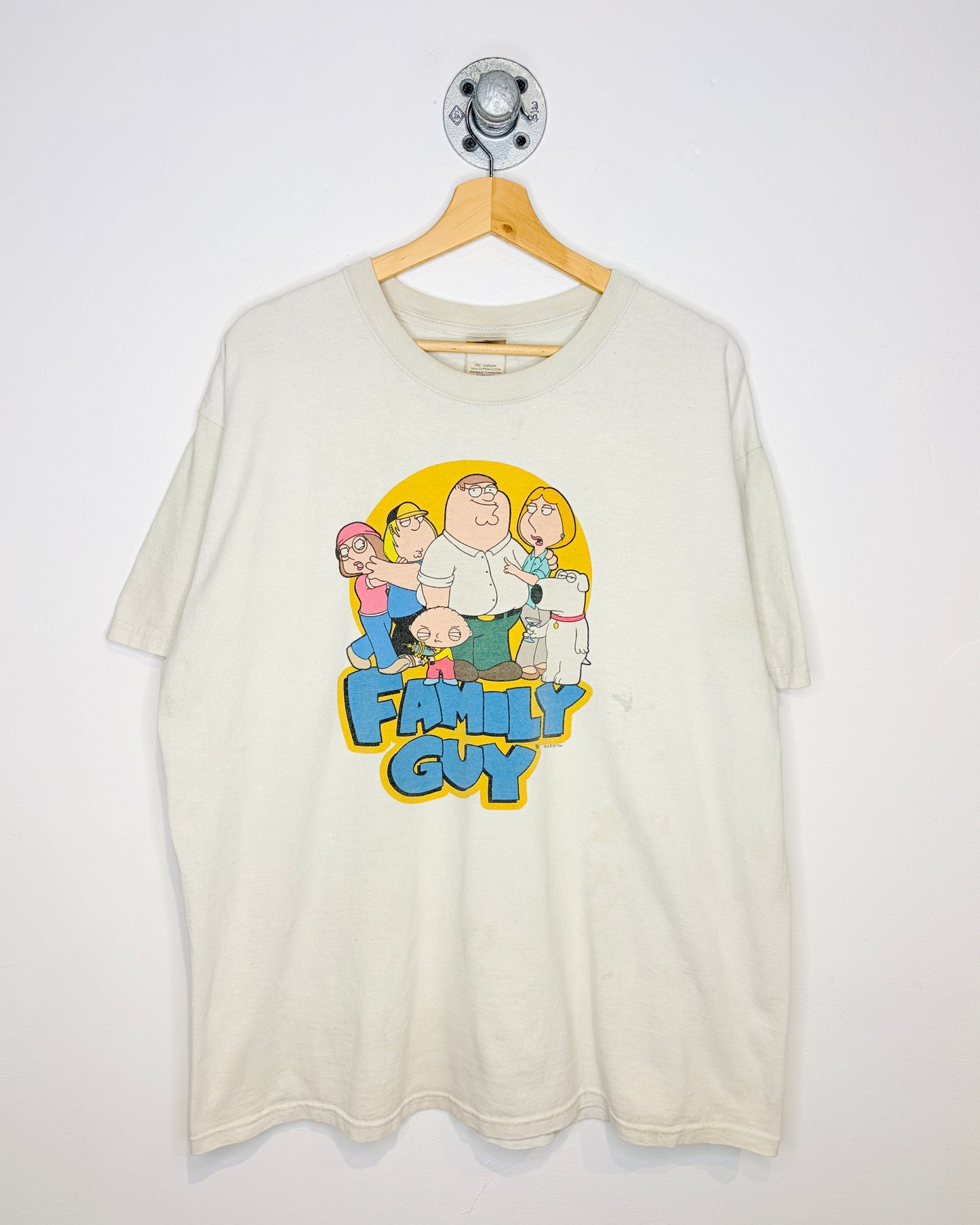 Vintage 2006 Family Guy Natural White Tee Shirt