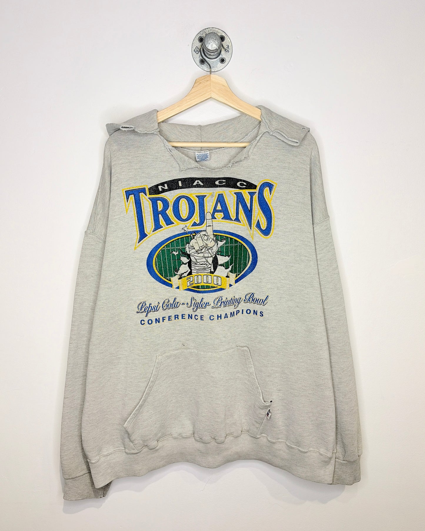 Vintage 2000 Thrashed Russell Trojans Grey Hoodie