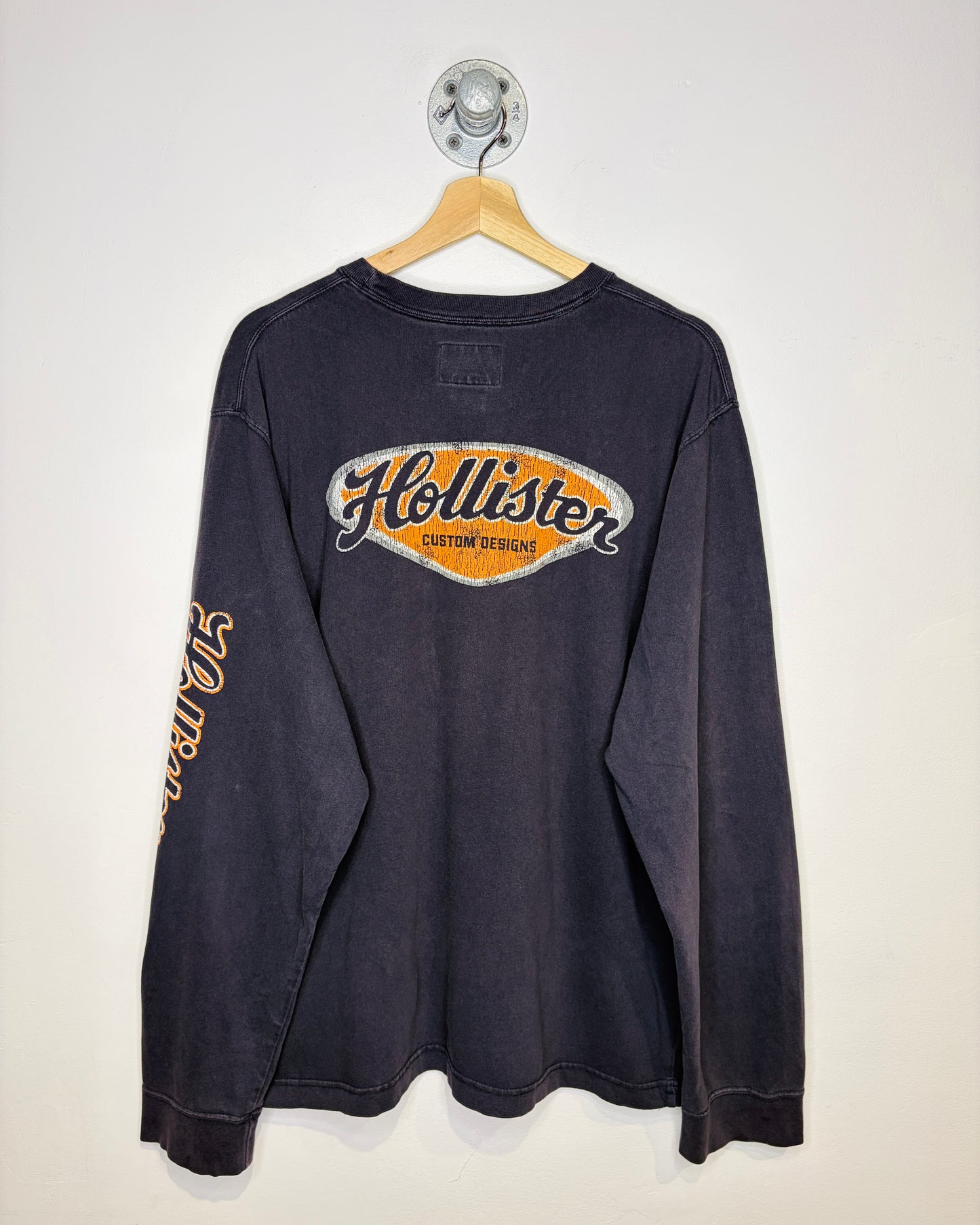 2000s Hollister Faded Black Longsleeve Shirt
