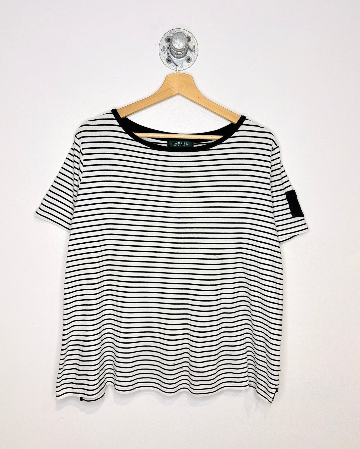 2000s Women’s Ralph Lauren Boxy White & Black Striped Tee Shirt