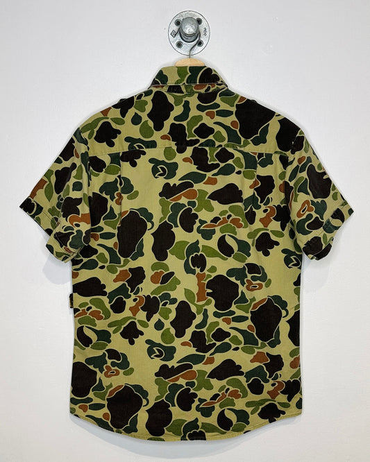 Vintage Charles Daly Camo Button Up Shortsleeve Shirt