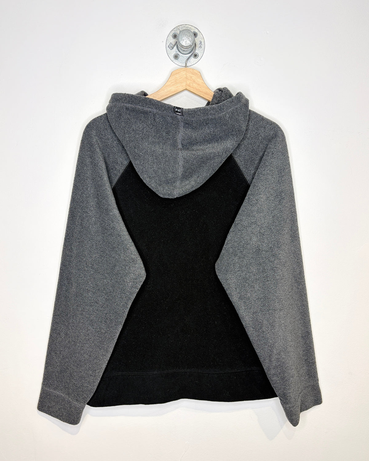 2000s Old Navy TwoTone Grey & Black Fleece Hoodie