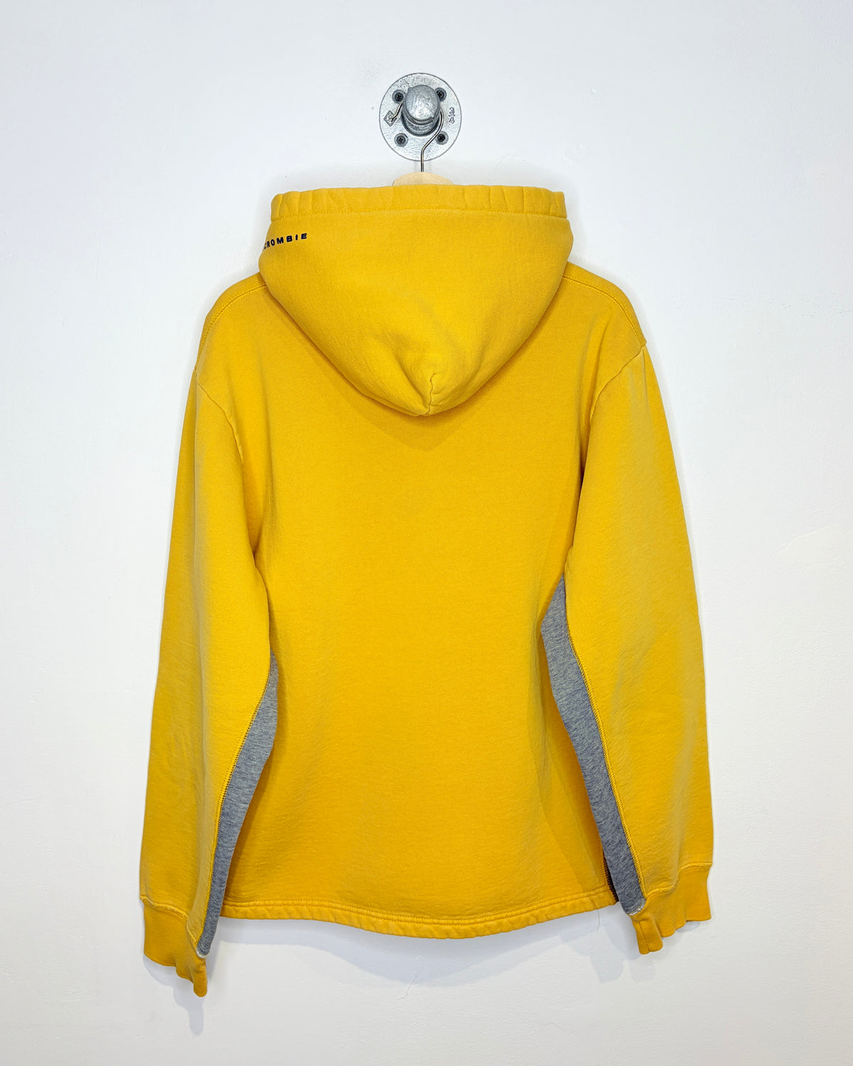 Vintage 90s/00s Boxy Abercrombie Heavyweight TwoTone Yellow Hoodie
